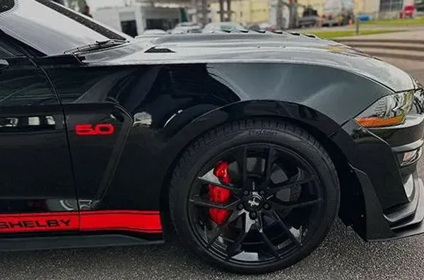 427 Прокат кабриолет Ford Mustang GT 5.0 черный в Киеве Київ - зображення 6