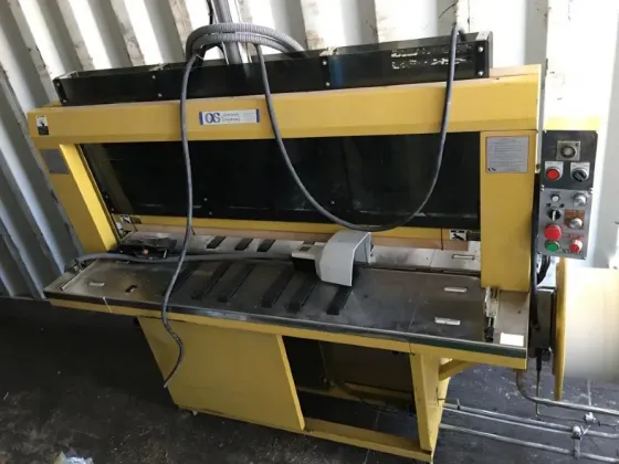 Лінія упаковки в термозбіжну плівку фірми Bvm Киев