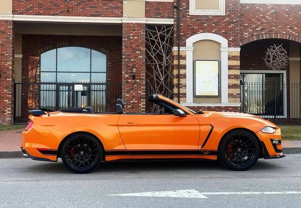 398 Кабриолет Ford Mustang GT оранжевый прокат аренда Київ - зображення 3
