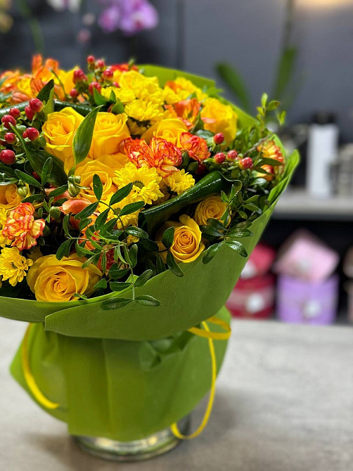 Квіти, Оболонь, доставка, флорист, купити, замовити букет Magic Trio Київ - зображення 4