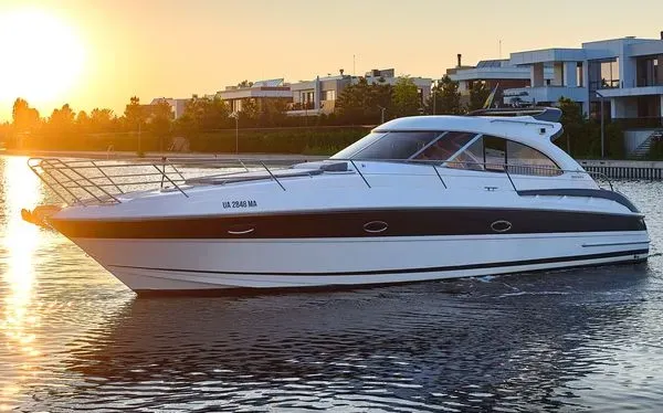 Прокат аренда катера яхты Bavaria 37 Sport HT Vip ресторан Заферано Зо Київ - зображення 8