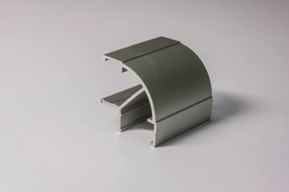 алюмінієвий профіль вставка в паз для торгового обладнання Киев - изображение 5