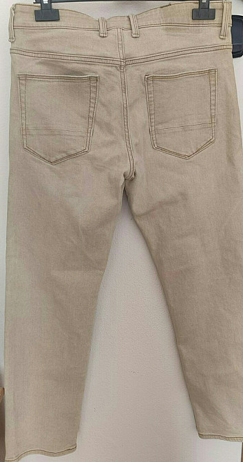 Чоловічі світло-бежеві джинси c&a, w 32 l 30 Івано-Франківськ - зображення 2