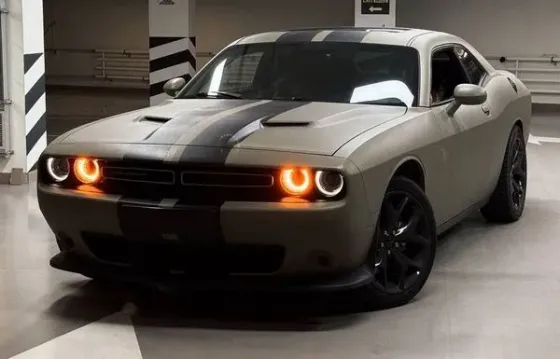 421 Прокат Dodge Challenger 3.6 л без водителя для фотосессии Киев
