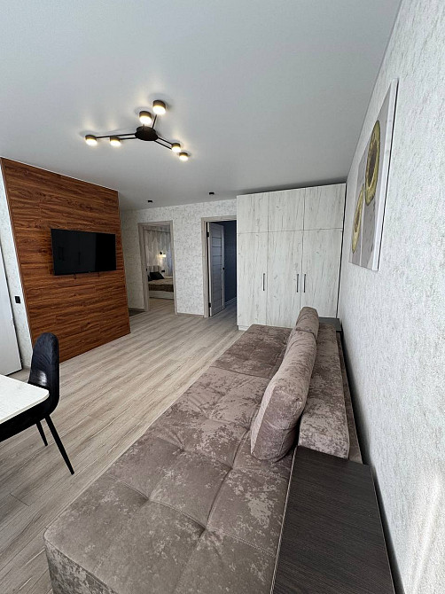 Продаж гарної 3-кімнатної квартири з новим якісним ремонтом Черкаси - зображення 4