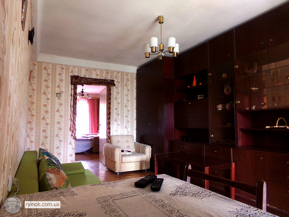 Посуточная аренда квартиры в Киеве. 3-комнатная рядом с Метро Левобережная Киев - изображение 2