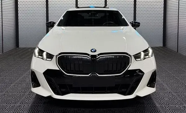 424 Bmw 5 G60 белая прокат без водителя Київ - зображення 2