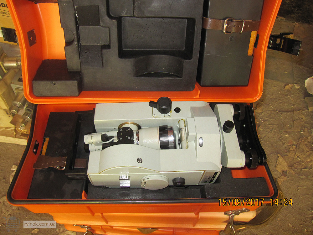 Оптический теодолит УОМЗ 3Т2КА Суми - зображення 1