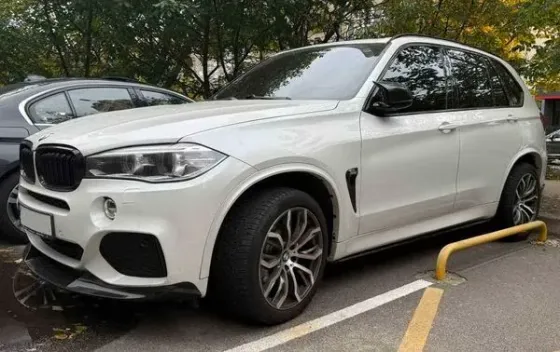 059 Джип на свадьбу Bmw X5 белый с водителем Київ