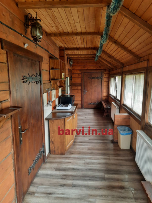 Поляниця 8 Оренда Дерев'Яний Двоповерховий Будинок Від 4 до 14 Осіб Яремче - изображение 3