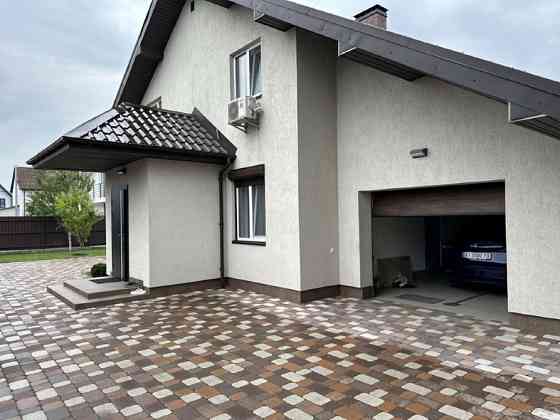 Продам власний будинок с.Святопетрівське 200кв на 8сот.землі Буча