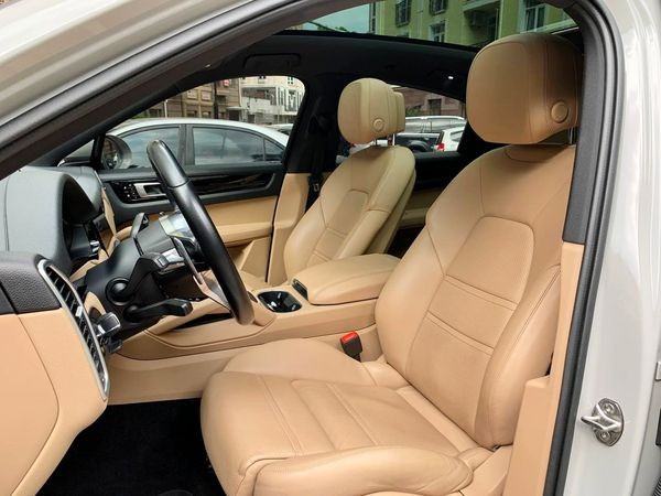 417 Аренда Porsche Cayenne Coupe на свадьбу с водителем Київ - зображення 8