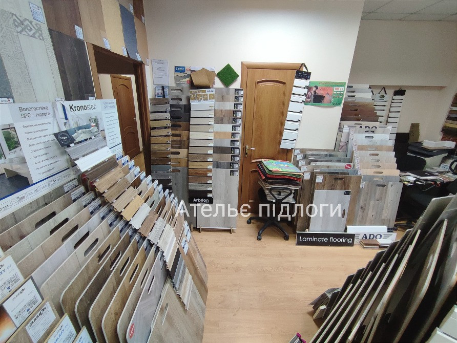 Ательє підлоги, ламінат, лінолеум, вінілова підлога, плінтус, підложка Київ - зображення 3