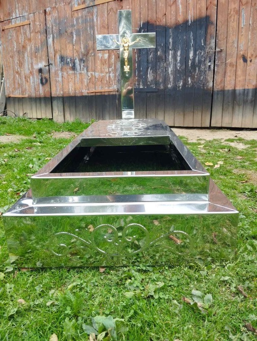 Продаж / виготовлення пам’ятників / надгробку з нержавіючої сталі Самбор - изображение 2