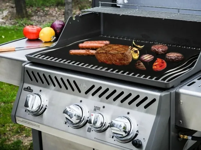 BBQ grill sheet гриль мат портативный антипригарным покрытием 33 Х 40 см для овощей, мяса, морепроду Львів - зображення 3