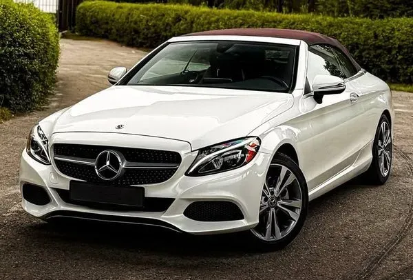 081 Прокат Mercedes-Benz C300 Cabrio белый без водителя в Киеве Киев - изображение 2
