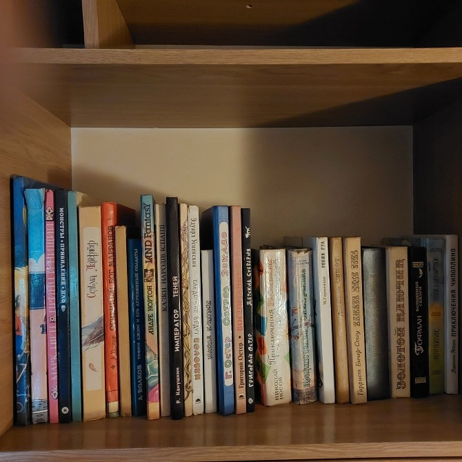 Книги для детей известных авторов Запоріжжя - зображення 1