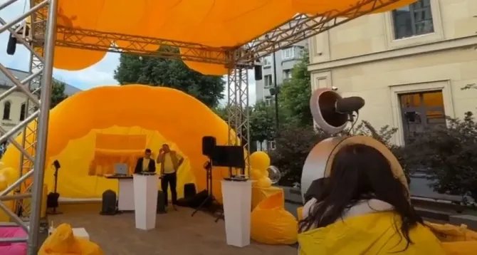 Палатка надувная для уличного маркетинга, рекламы возведение 5-15 мин Київ - зображення 2
