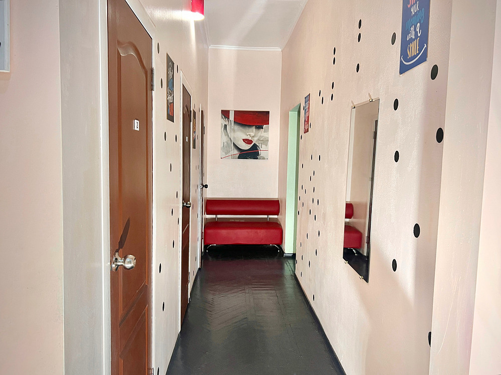 В пешей доступности Хостел метро Лукьяновская ЖД Вокзал Киев - изображение 9