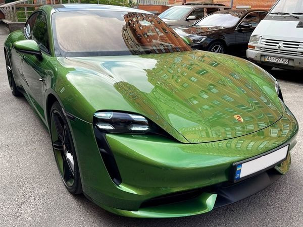 400 Прокат Porsche Taycan Turbo 671 hp Awd без водителя в Киеве Київ - зображення 3