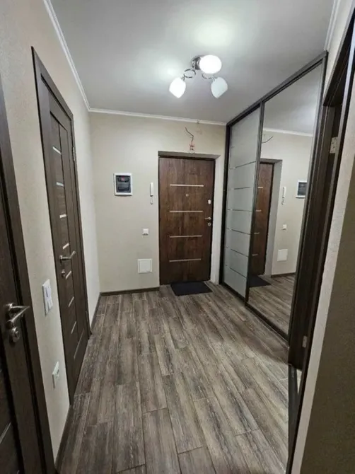 1-кімнатна з ремонтом та меблями Атлант Бровари - зображення 3