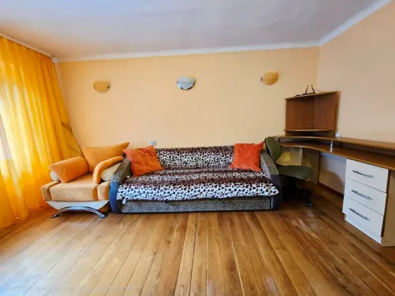 Сдам 1 ком/кв Центр/ ул.Староказацкая. Свет есть всегда Дніпро