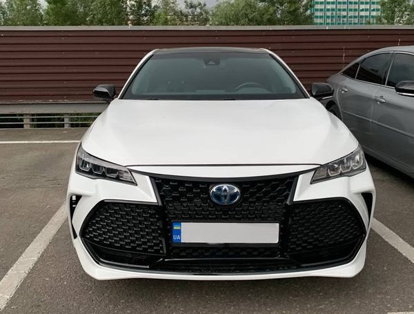 Toyota Avalon белая аренда авто на свадьбу Київ - зображення 3