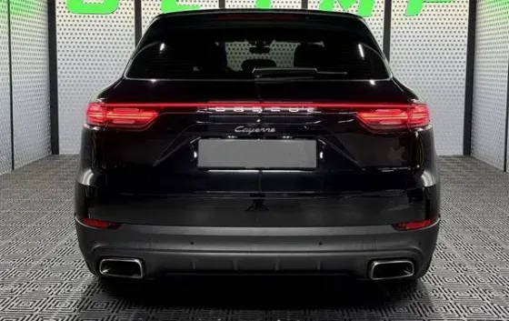 436 Porsche Cayenne New прокат без водителя Киев