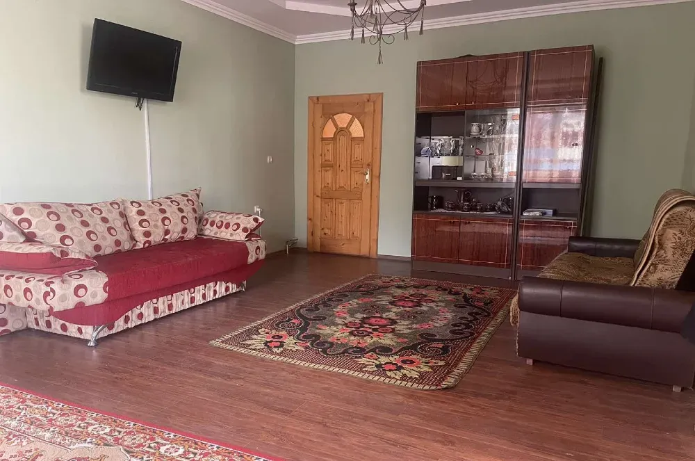 Здаються в м. Берегове 2, 3, 4, 5-х кімнати подобово біля термал. басе Берегове - зображення 10