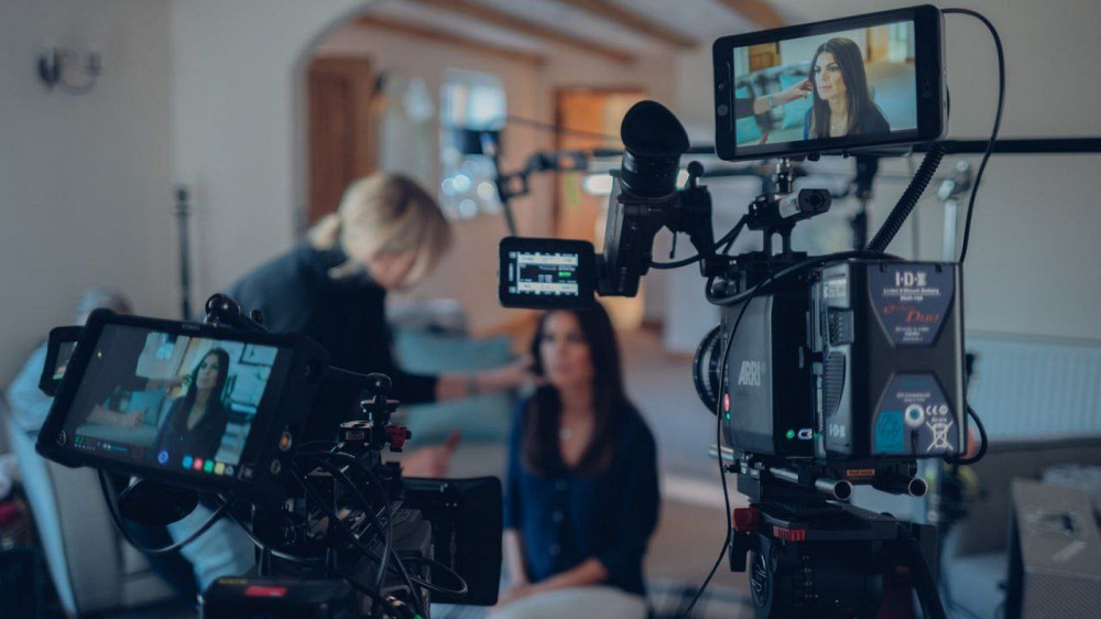 Зйомка рекламного ролика/ Замовити зйомку ролика (відео на замовлення Київ - зображення 2