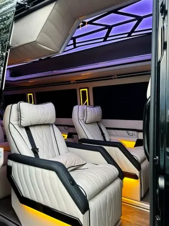 106 Mercedes-Benz Sprinter Vip класса для трансфера в Краков Варшава Київ