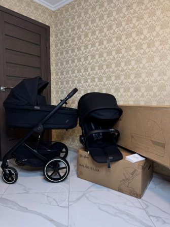 Продам Cybex Balios S Lux 2 в 1 , 2023 року у кольорі Moon Black Киев - изображение 1