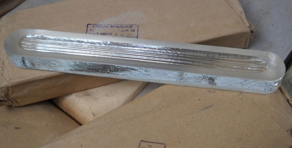 Скло Клінгера L160, L190, L320, L340 Суми - зображення 1