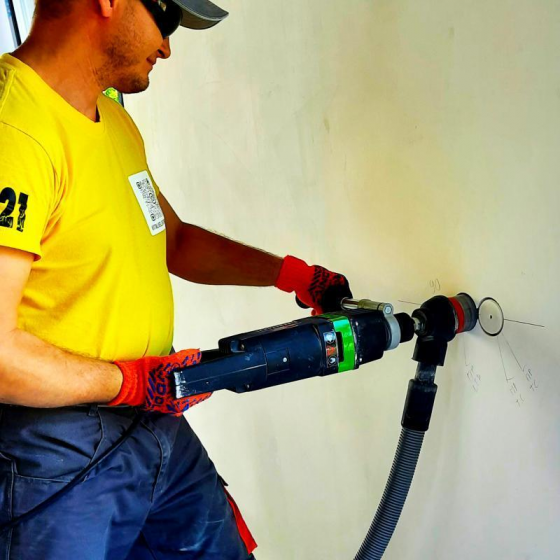 Штробление штробы без пыли Харьков. Услуги электрика Харків