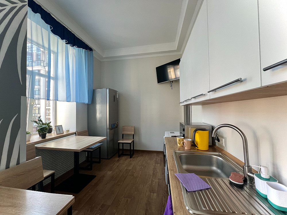 Хостел Льва Толстого, Вокзальная, Университет Киев - изображение 9