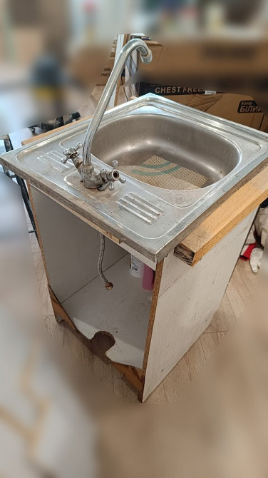 Нержавіюча кухонна мийка Бровари - зображення 1