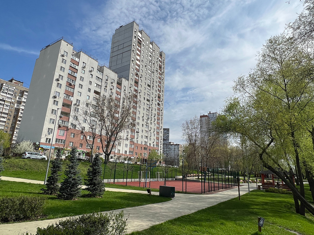 Здається місце в кімнаті на Лівобережній. Найзатишніший Хостел Київ - зображення 1