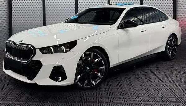 424 Bmw 5 G60 белая прокат без водителя Київ - зображення 1