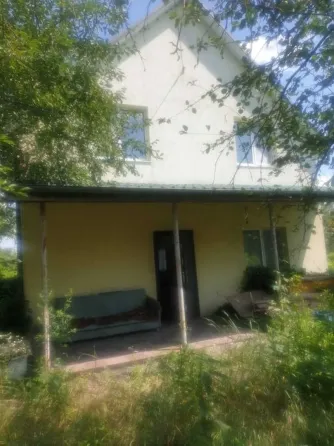 Будинок двоповерховий продам в с. Недра Березань
