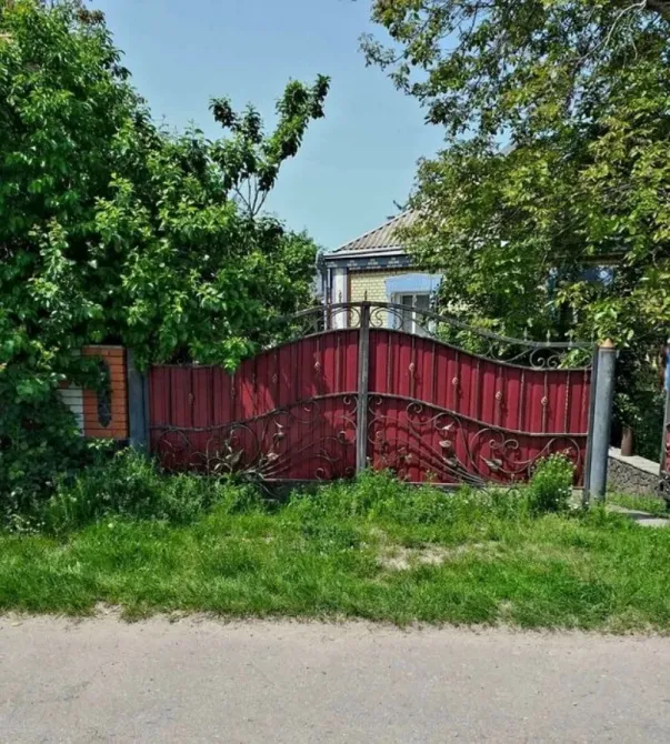 Будинок у центрі села Мисайлівка Богуслав - зображення 1