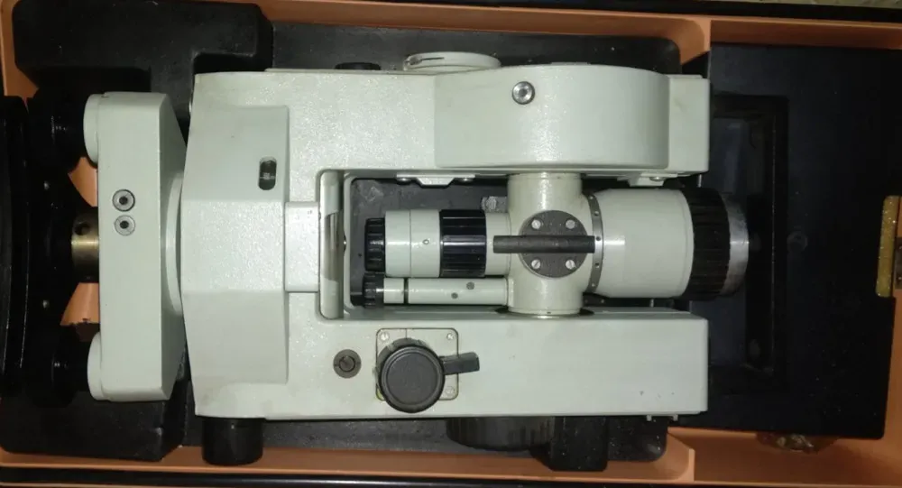 Оптичний теодоліт Уомз 3Т2Ка Суми - зображення 1