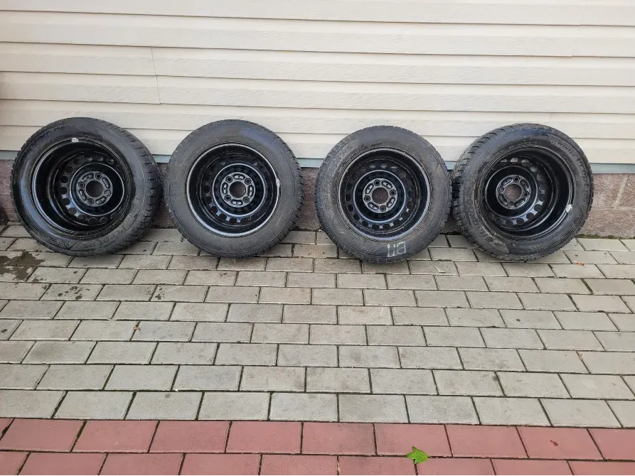 Шини зимові 175х65хR14 Суми - зображення 2