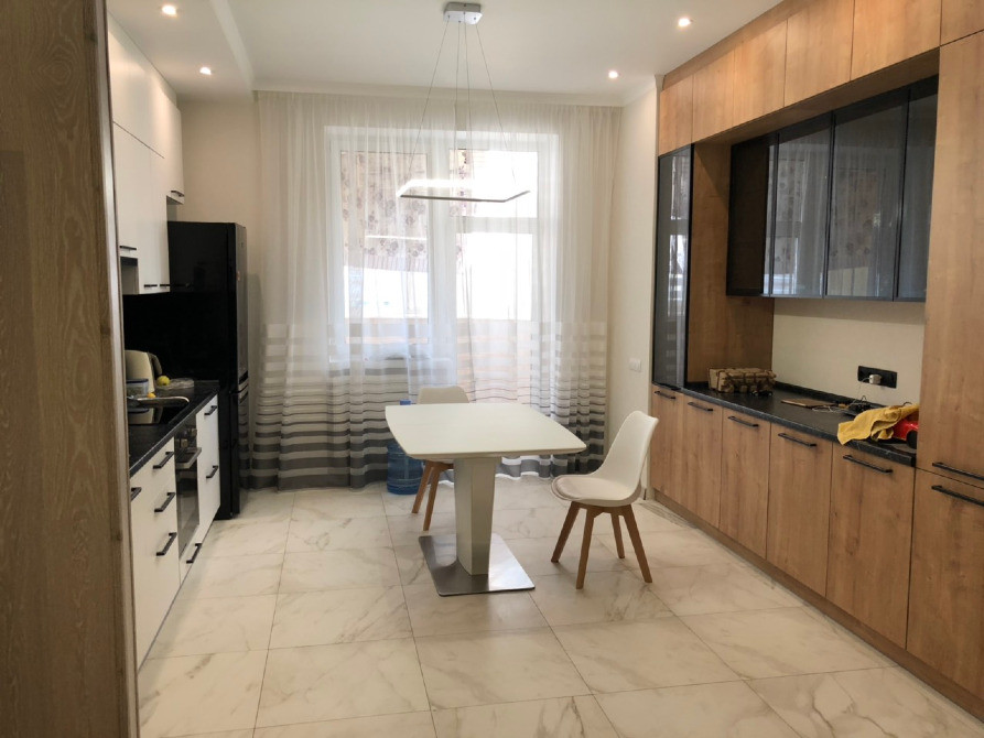 Меблі на замовлення, Кухі, Шафи-купе, Гардеробні, Меблі у СВ, Прихожі Київ - зображення 1