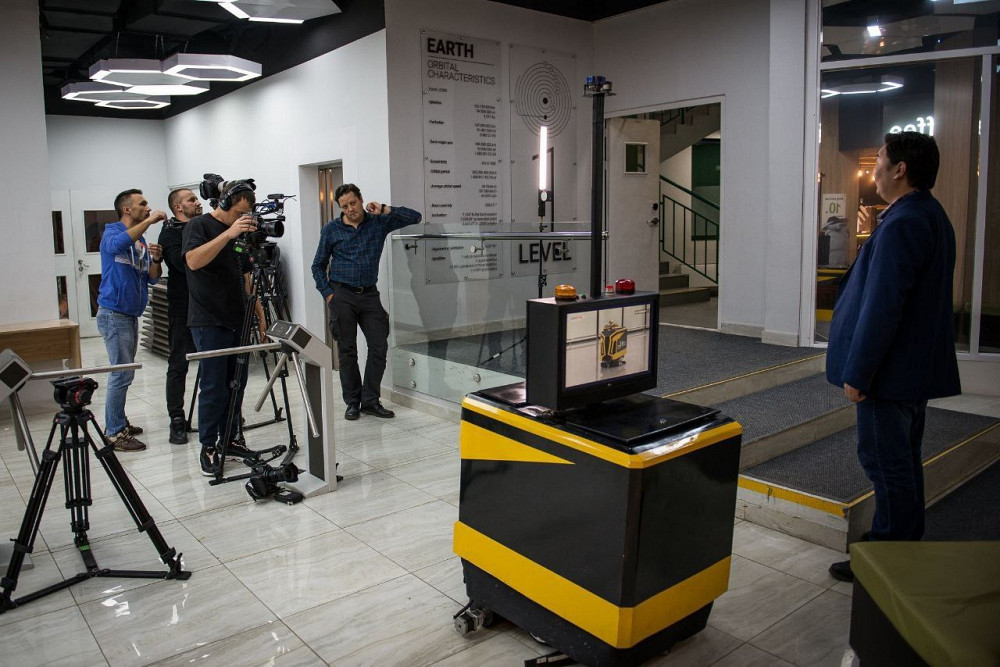 Зйомка рекламного ролика/ Замовити зйомку ролика (відео на замовлення Київ - зображення 1