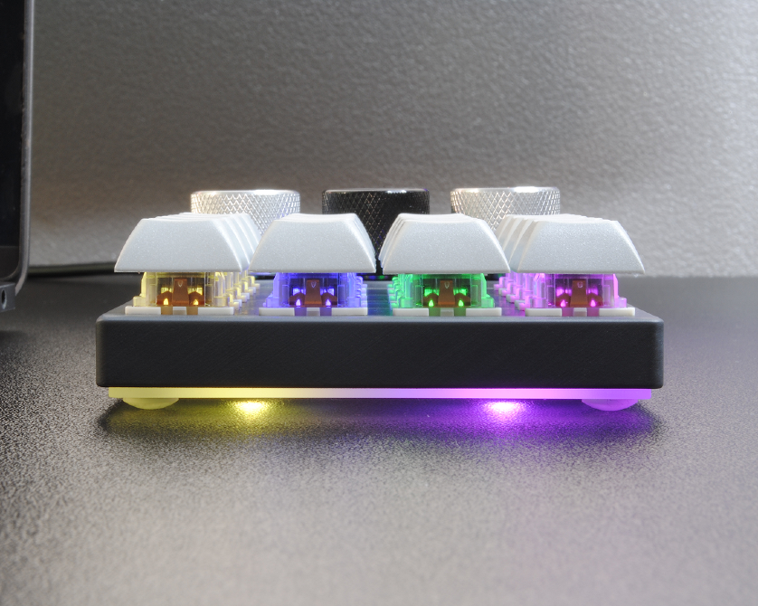 Макропад M-One з механічними свічами, Rgb підсвіткою і крутилками Івано-Франківськ - зображення 3