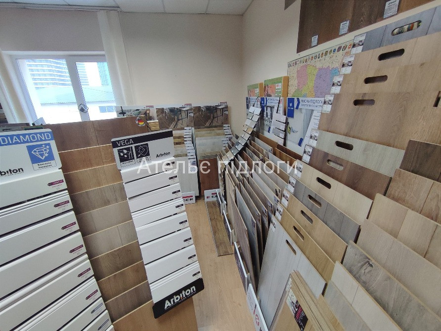 Ательє підлоги, ламінат, лінолеум, вінілова підлога, плінтус, підложка Київ - зображення 6