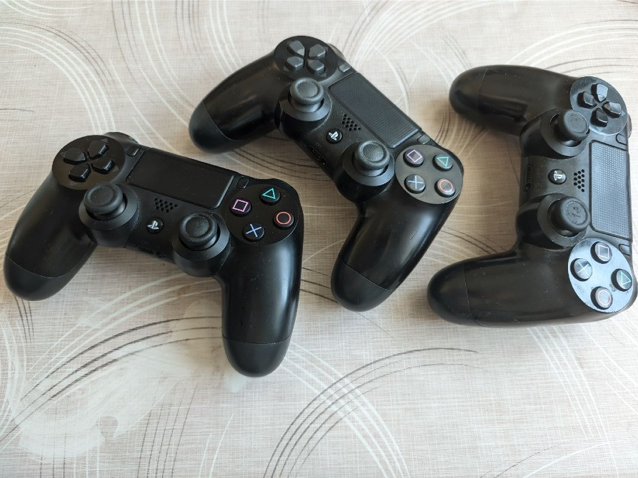 Геймпад джойстик для Ps4 оригінал Sony Dualshock 4 Рівне - зображення 1