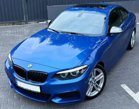 426 Bmw 240i синяя для фотосессии съемки аренда Киев
