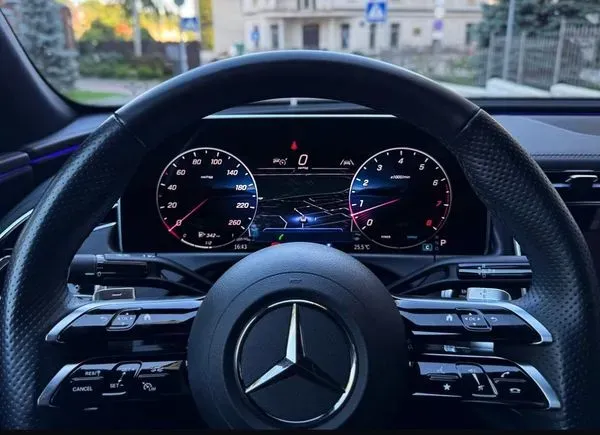 222 Аренда Mercedes Benz E-class W214 с водителем Київ - зображення 5