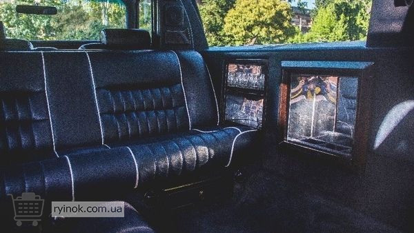 052 Лимузин на свадьбу Lincoln Town Car на прокат в Киеве Київ - зображення 5
